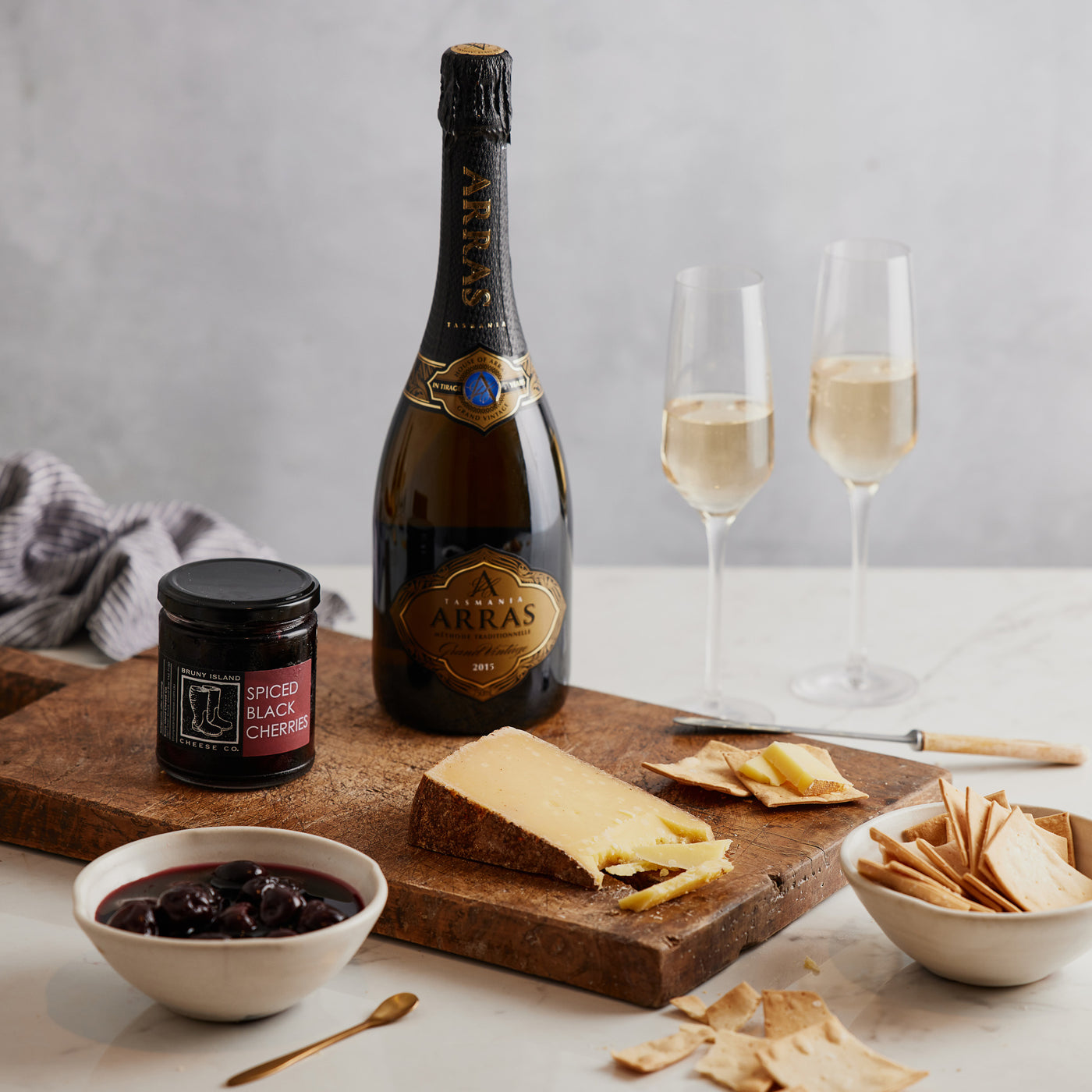 The Vintage Cheese & Wine Hamper